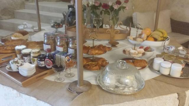 Le Manoir Des Roches Petit Dejeuner