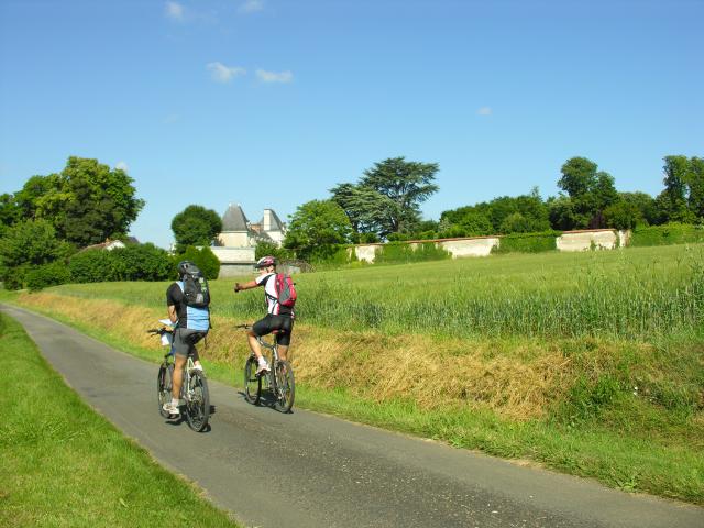 Randonnee Velo Sud Val De Loire Loire A Velo (2)