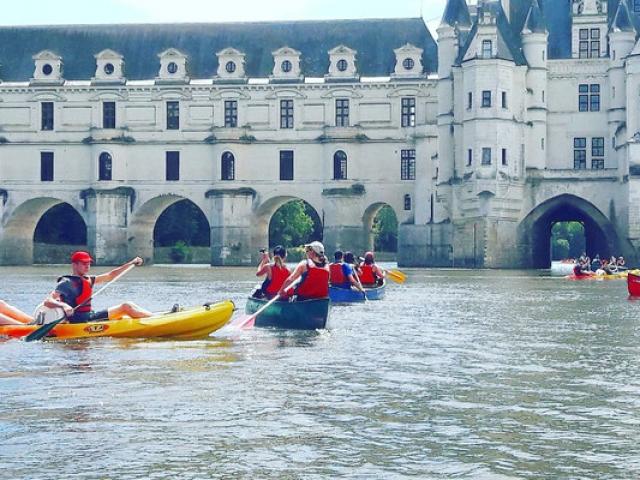 Experience Seminaire Aventure Canoe Sur Le Cher Groupe